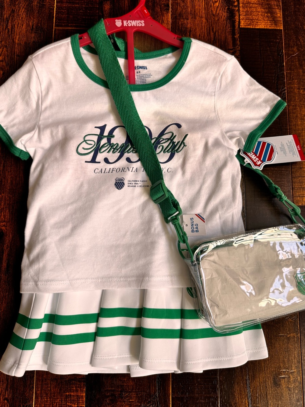 ✅NEW “K-Swiss”3pieces Kids White Tee & Green-Trim Skirt with Clear Crossbody Bag